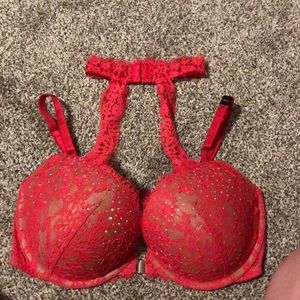 Sexy Victoria’s Secret bra! 34DD